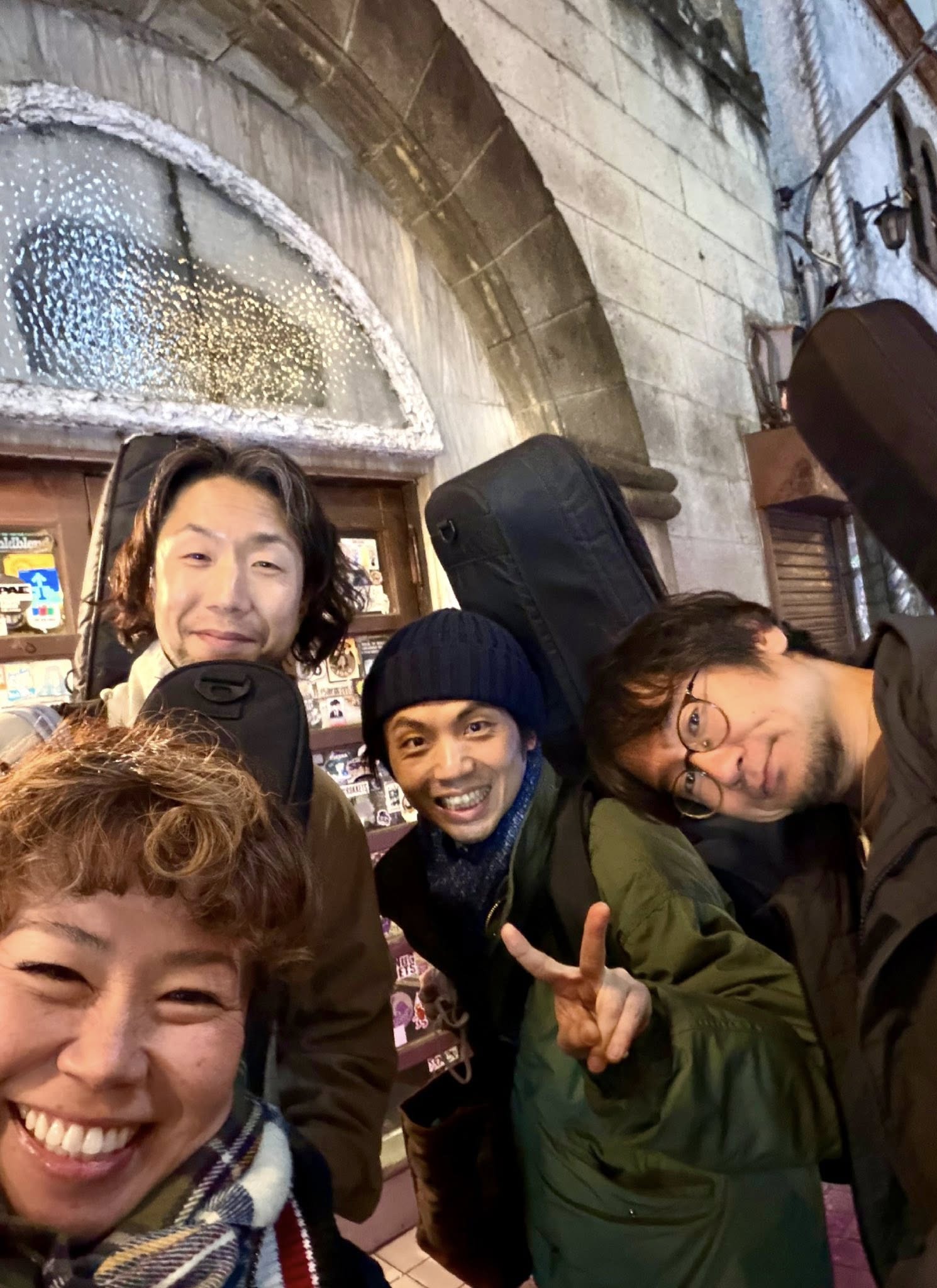 1/11(日)空飛ぶこぶたや